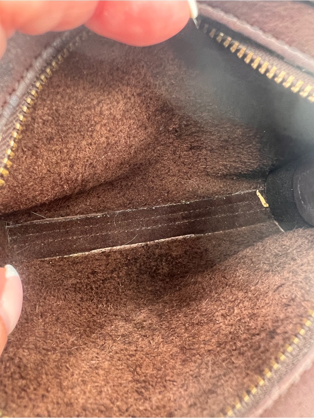 Coach Vintage Abbie Zip bag (Style 9017) - Picture 12 of 13